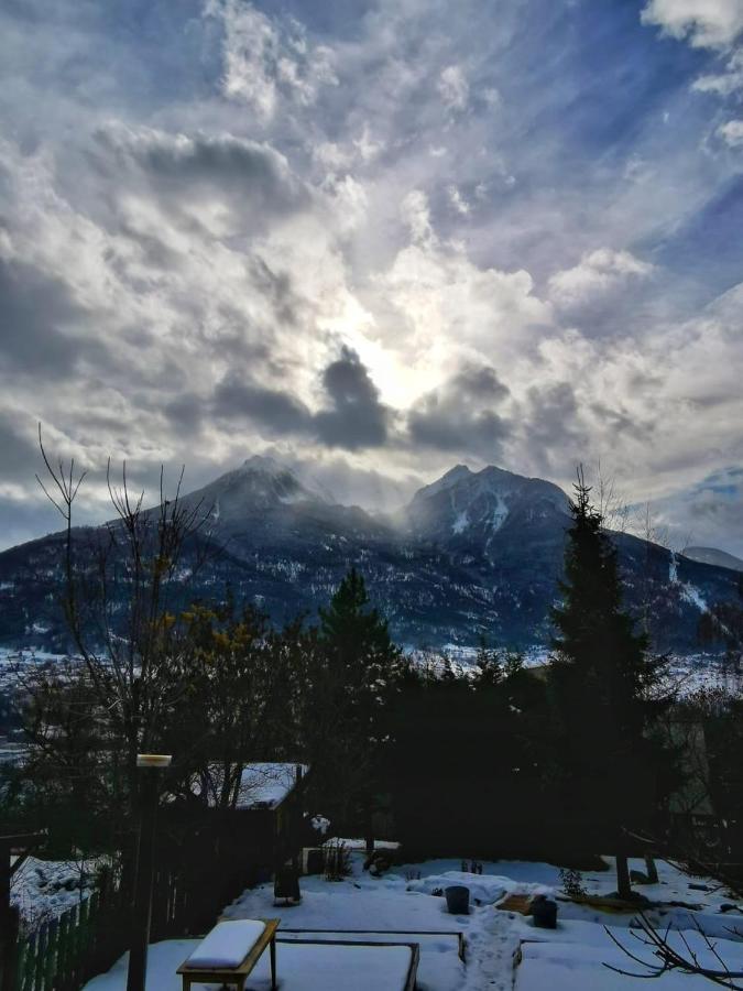 Chez Bear Bed & Breakfast Briançon Dış mekan fotoğraf